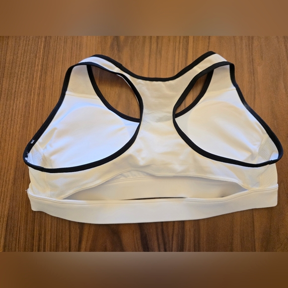 NWT Reebok XL Women's Sports Bra (2) - Picture 3 of 6